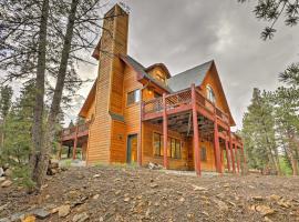 Expansive Hartsel Home with Mtn Views Near Hiking，位于Antero Junction的别墅