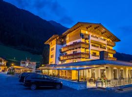 Hotel Lenz，位于湖城的酒店