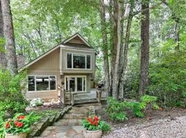 Smallwood Cute Highlands Home with Screened Porch!