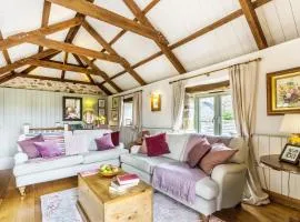 Pear Tree Barn - Amazing Country views - Pet friendly - Balcony