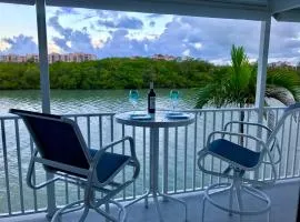 Waterfront Sunset Suite: Dolphins, Docks & Pool!