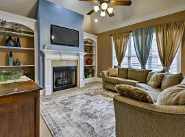 Cordova Home with Pool Table, 17 Mi to Memphis Zoo!，位于科尔多瓦的酒店