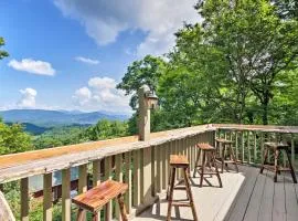 Cabin with Hot Tub and Mountain Views Less Than 5 Mi to Boone