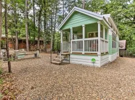 Cozy Broken Bow Getaway with Fire Pit, 5 Mi to Lake!