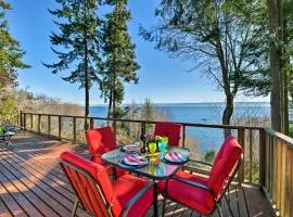 Puget Sound Escape Private Beach and Oversized Deck