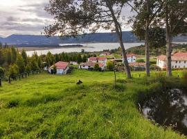 Hospedaje campestre LOS PINOS Guatavita，位于瓜塔维塔的酒店