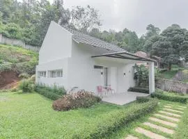 RedDoorz Resort Syariah near D'Castello Ciater Subang