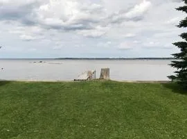 Peaceful Lakefront Houghton Lake Property with Patio