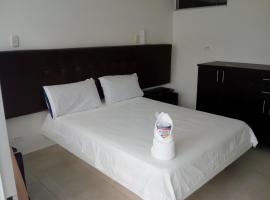 Hotel las palmas de chinauta，位于富萨加苏加的酒店