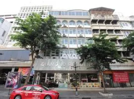 OYO 102 Diamond Residence Silom