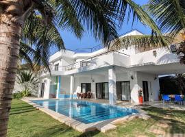 La Maison Blanche à Ngaparou, splendide villa contemporaine，位于恩加帕鲁的海滩短租房