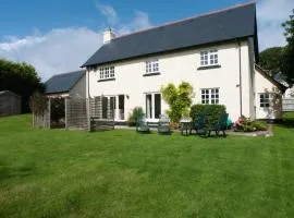 Homefield House