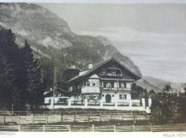 Gästehaus Hohe Tannen，位于加尔米施-帕滕基兴的酒店