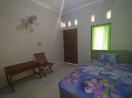 OYO Life 2811 Nirwana Kost & Homestay，位于日惹的酒店