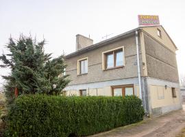 Pokoje Mira，位于托日姆的酒店