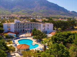 Hotel Sempati，位于凯里尼亚的酒店