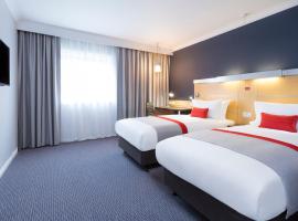 快捷假日皇家公园酒店，位于伦敦的酒店