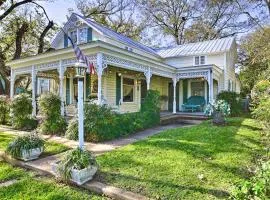 Historic Grape Arbor House Less Than 2 Blocks to Main St