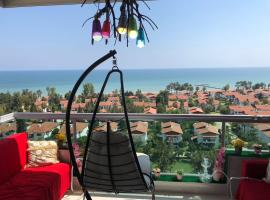 GoldenPark King Suites with Balcony & Sea view，位于梅尔辛的酒店