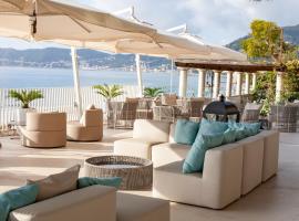 戴安娜大酒店 ，位于阿拉西奥的酒店