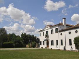 Agriturismo Villa Greggio，位于Casalserugo的低价酒店