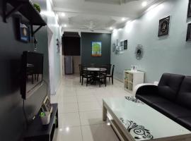 DF ZaheenulFitri Homestay (Muslim Homestay)，位于芙蓉的酒店