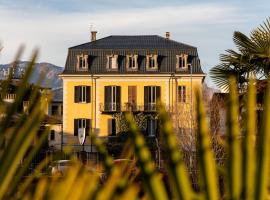 Hotel Villa Aurora，位于韦尔巴尼亚的酒店