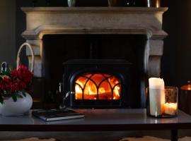 Moulin Renaudiots - Escapade Luxe Refuge cosy & Bourgogne au coin du feu，位于欧坦的带泳池的酒店