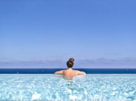 Posia Retreat & Spa UNA Esperienze，位于新福卡的高尔夫酒店