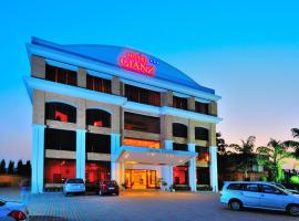 Hotel Gianz Baddi，位于Baddi的酒店
