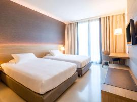 HSM Hotel San Martino，位于格巴格南特莫纳斯特尔的酒店