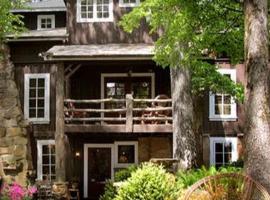 Lake Rabun Hotel，位于Lakemont的酒店