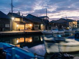 MINKA Riverside Villas，位于Imizu伏木附近的酒店