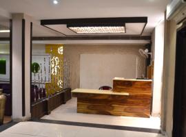 Hotel Sun Star，位于Nūruddīn的酒店