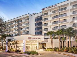 Crowne Plaza Orlando - Lake Buena Vista, an IHG Hotel，位于奥兰多布纳维斯塔湖的酒店