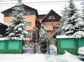 Pensiunea Agroturistică Piscul Soarelui，位于肯普隆格的酒店