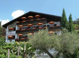 加尼休博达斯酒店，位于蒂鲁罗的酒店