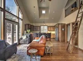 Cozy Loft on 22-Acre Farm, 8 Mi to Downtown