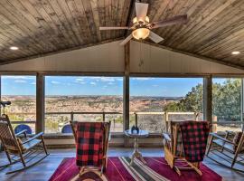 Charming Texas Home with Stunning Canyon Views!，位于峡谷城的酒店