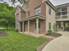 Spacious Mercersburg Home at Whitetail Resort，位于Clear Spring的酒店