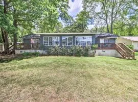 Waterfront Lake Sinclair Home with Boat Dock!