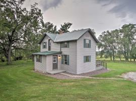 Pet-Friendly Spring Grove Home with Serene Yard!