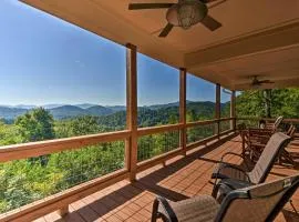 Hiawassee Home w/ Views < 1 Mi to Lake Chatuge