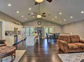 Lakefront Home w/ Private Dock in Hot Springs!