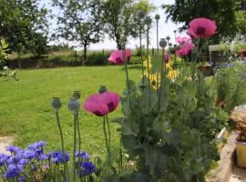 LE Gîte DE LA GRANGE DE BROUSTIC