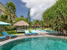 巴厘岛山谷S度假酒店，位于乌鲁瓦图的海滩短租房