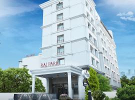 Raj Park Hotel Chennai，位于钦奈Alwarpet的酒店