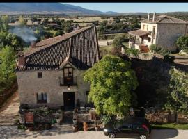 Hotel rural “LAS VEGAS”，位于Requijada的酒店
