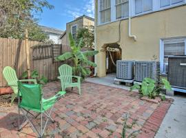 Great New Orleans Condo - 4 Miles from Downtown!，位于新奥尔良的公寓