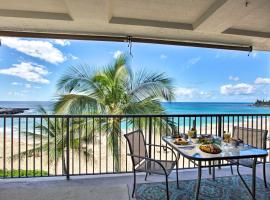 Stunning Makaha Condo with Pool Access and Ocean View!，位于Waianae的酒店